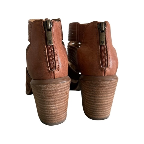 Lucky Brand Woven-Leather Open-Toe Block-Heel Sandal - Picture 10 of 14